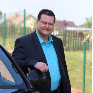 Mgr. Tomáš Jakubík